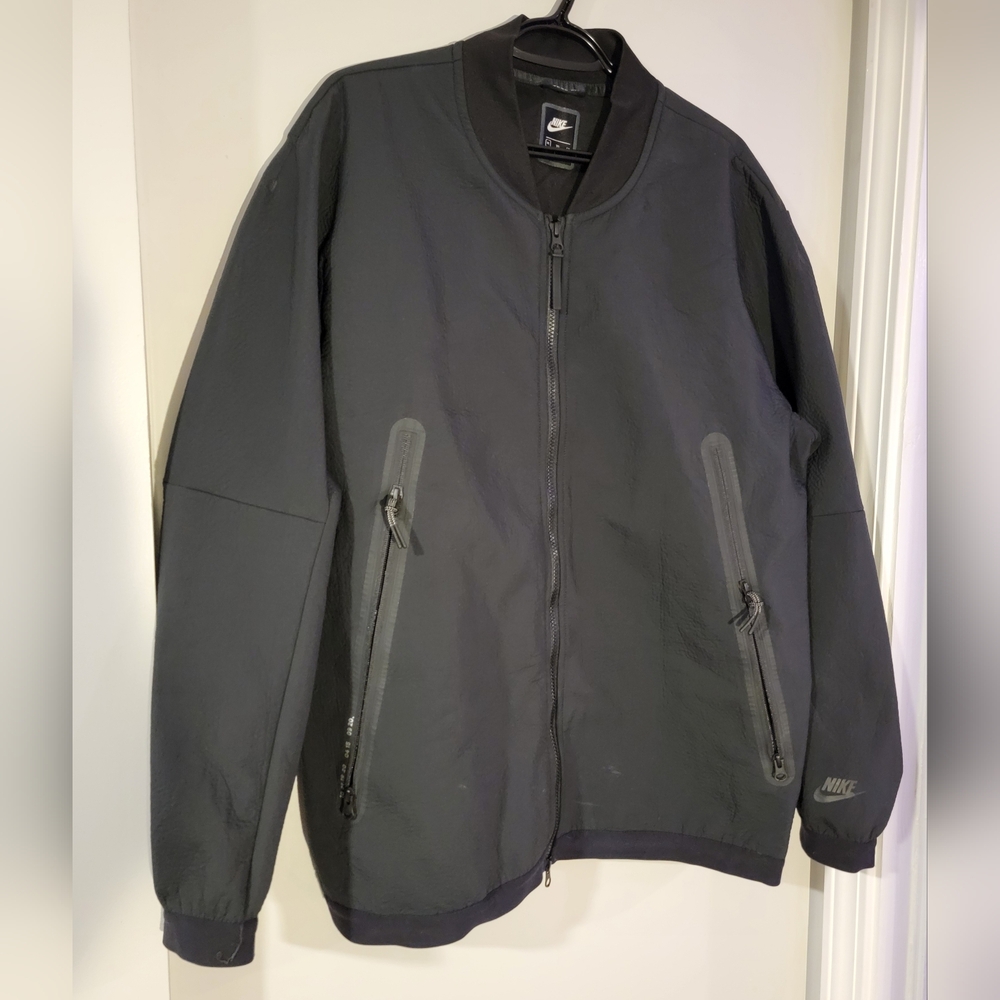 Nike Men's Black Jacket